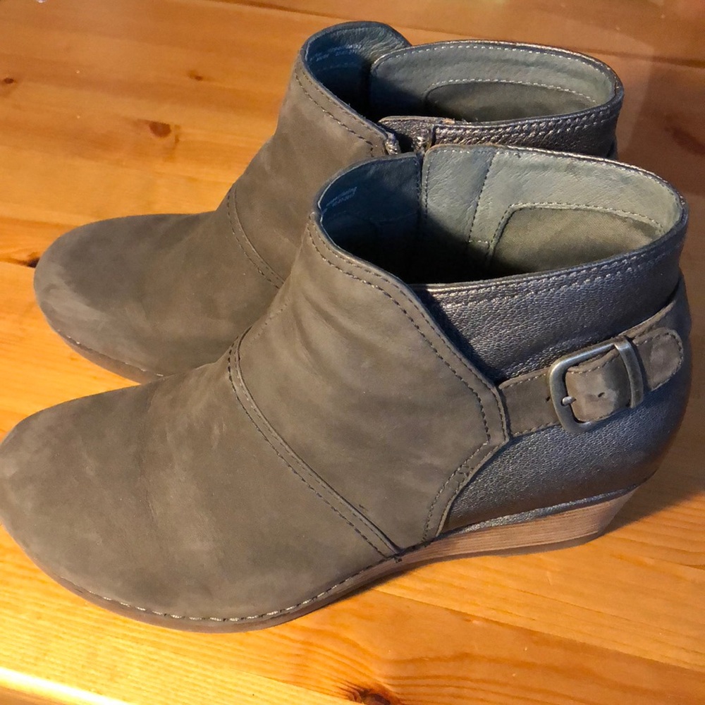 Dansko Shirley boots worn twice